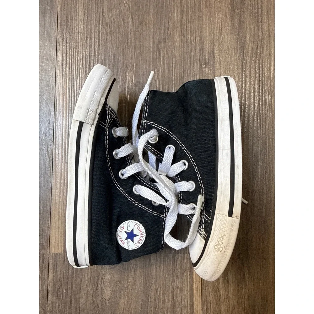 Converse Chuck Taylor All Star Kids Size 8 Toddler Black High Top Sneakers